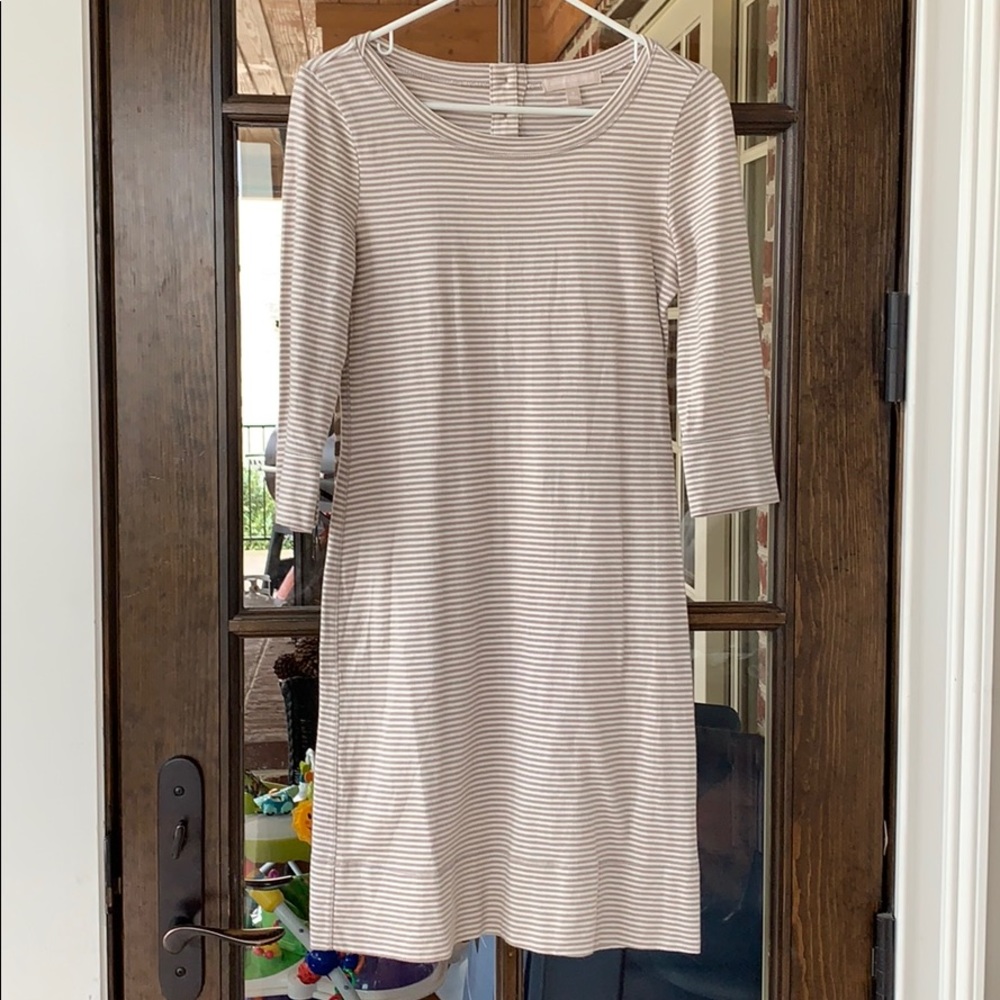 White and tan banana republic dress